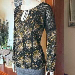 Jessica Simpson size M Floral Lace Women's Top